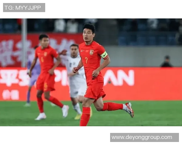 成都足球队逆袭之路：从低谷到冠军赛的辉煌蜕变与奋斗历程