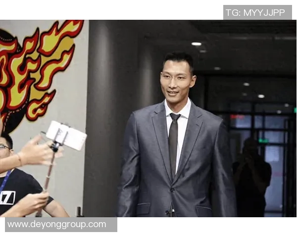 易建联：从CBA巨星到国际赛场的传奇之路与篮球梦想的追逐