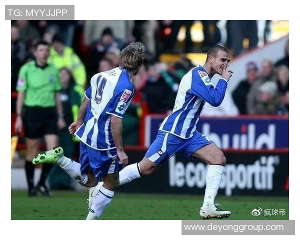 谢周三迎战卢顿期待精彩对决与激烈竞争的足球盛宴