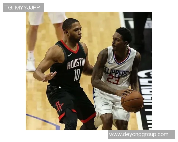 哈维西蒙斯：新生代球星的崛起与未来发展潜力分析